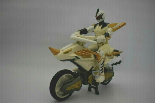 Power rangers dino - rangers, thunder