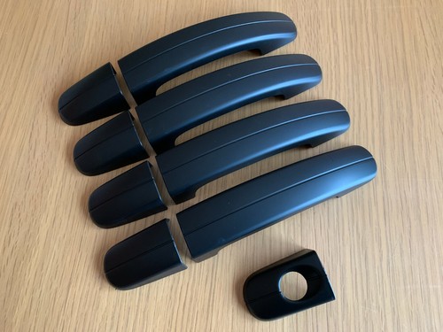 Matt black door handle - handle, covers