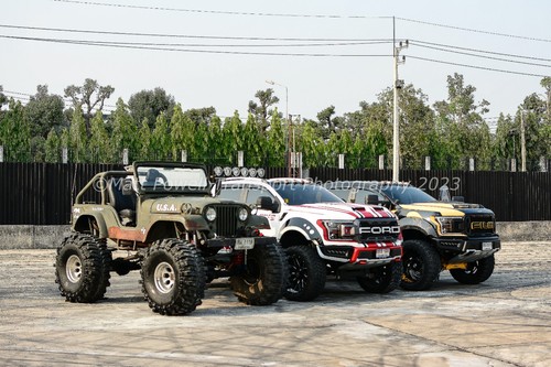 Truck photo 12x8 jeep - jeep, ford